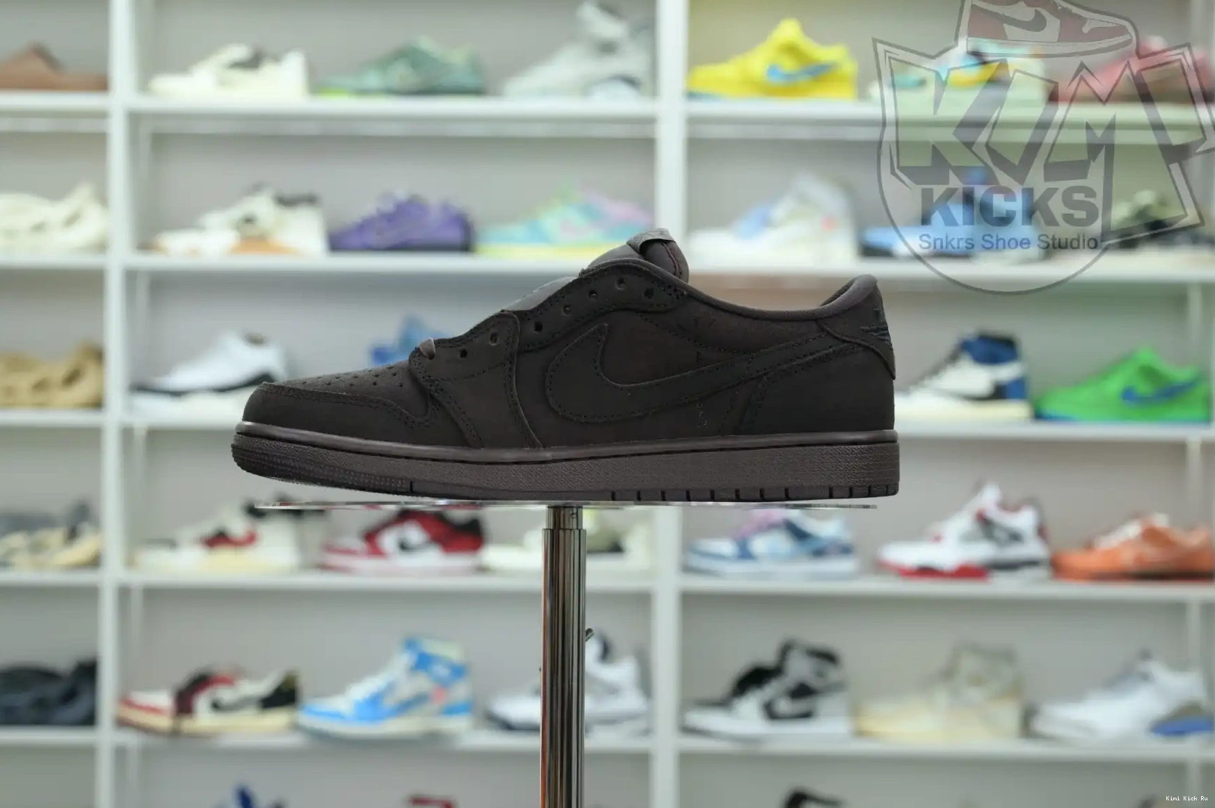 1 Jordan Brown” Jordan x Kimikick Scott OG“Velvet Air Low Travis 0811